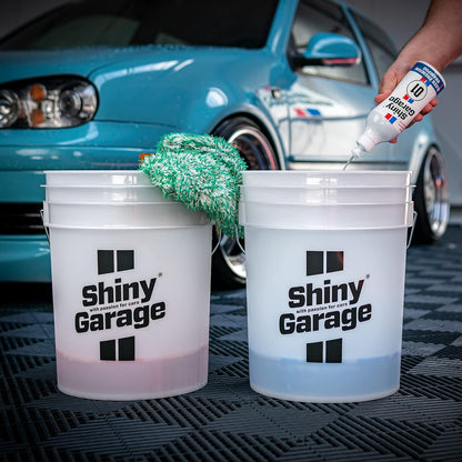 Shiny Garage Sleek Premium Autoshampoo 500ml - Effektiver Auto Reiniger für Ihre Autowäsche